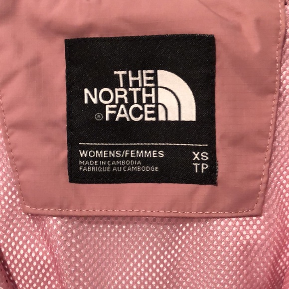 Northface Pink Waterproof Dryvent Jacket - Picture 4 of 7